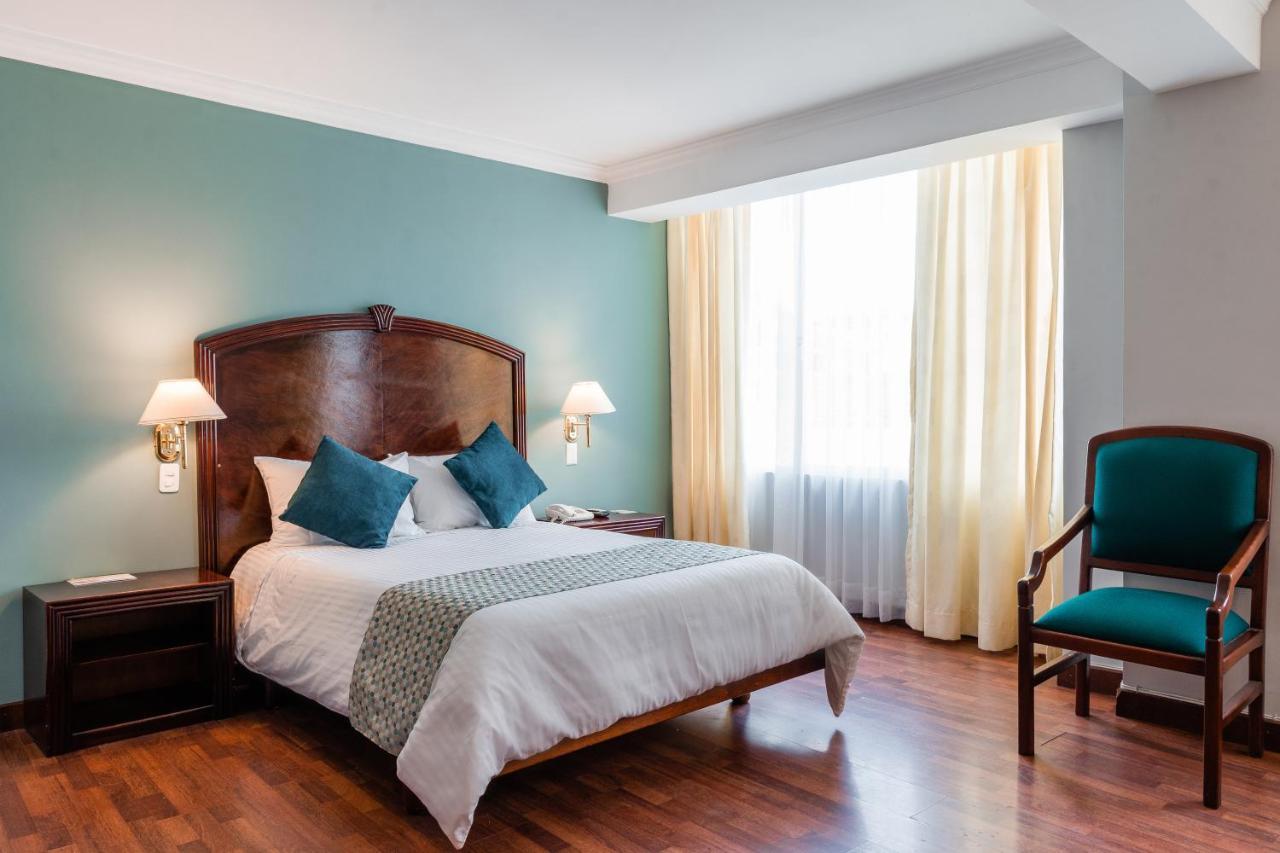 Hotel Libertador Лоха Экстерьер фото