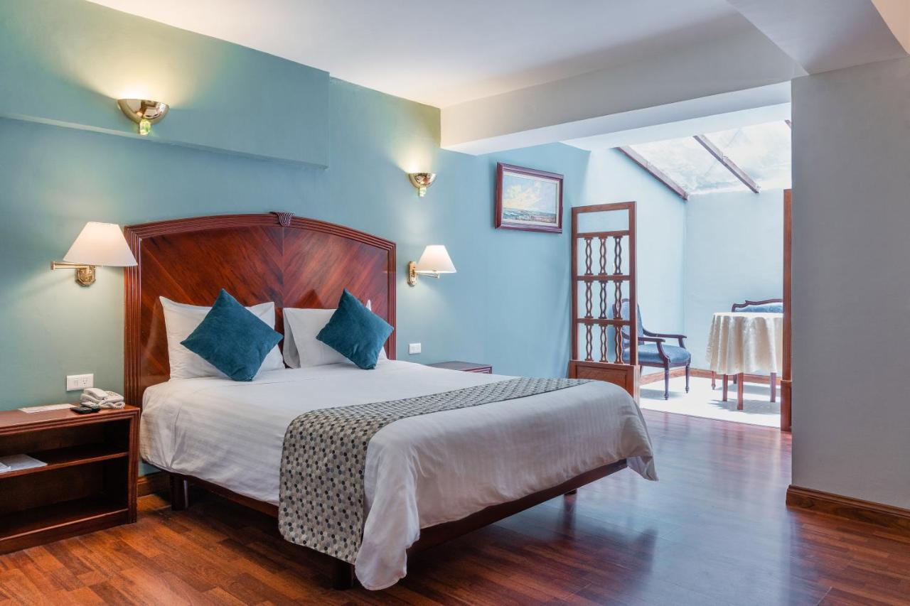 Hotel Libertador Лоха Экстерьер фото