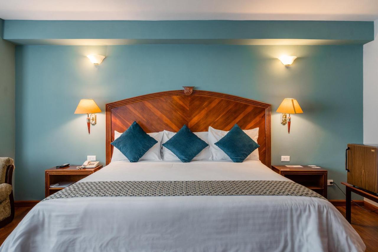 Hotel Libertador Лоха Экстерьер фото