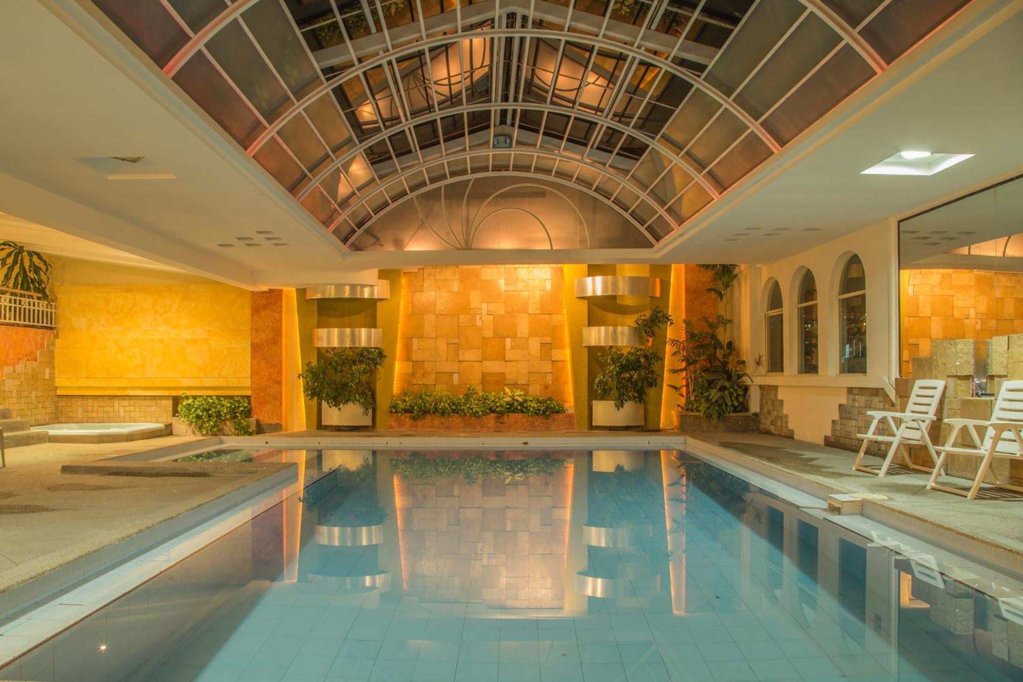 Hotel Libertador Лоха Экстерьер фото